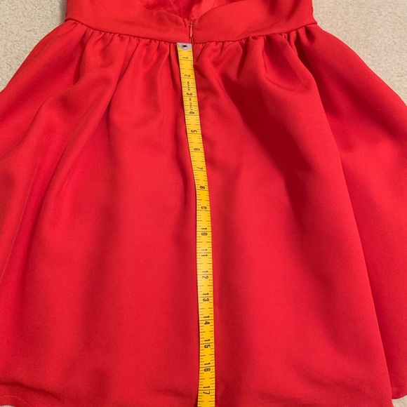 LuLu’s Red Backless Skater Dress Size L - Picture 6 of 8